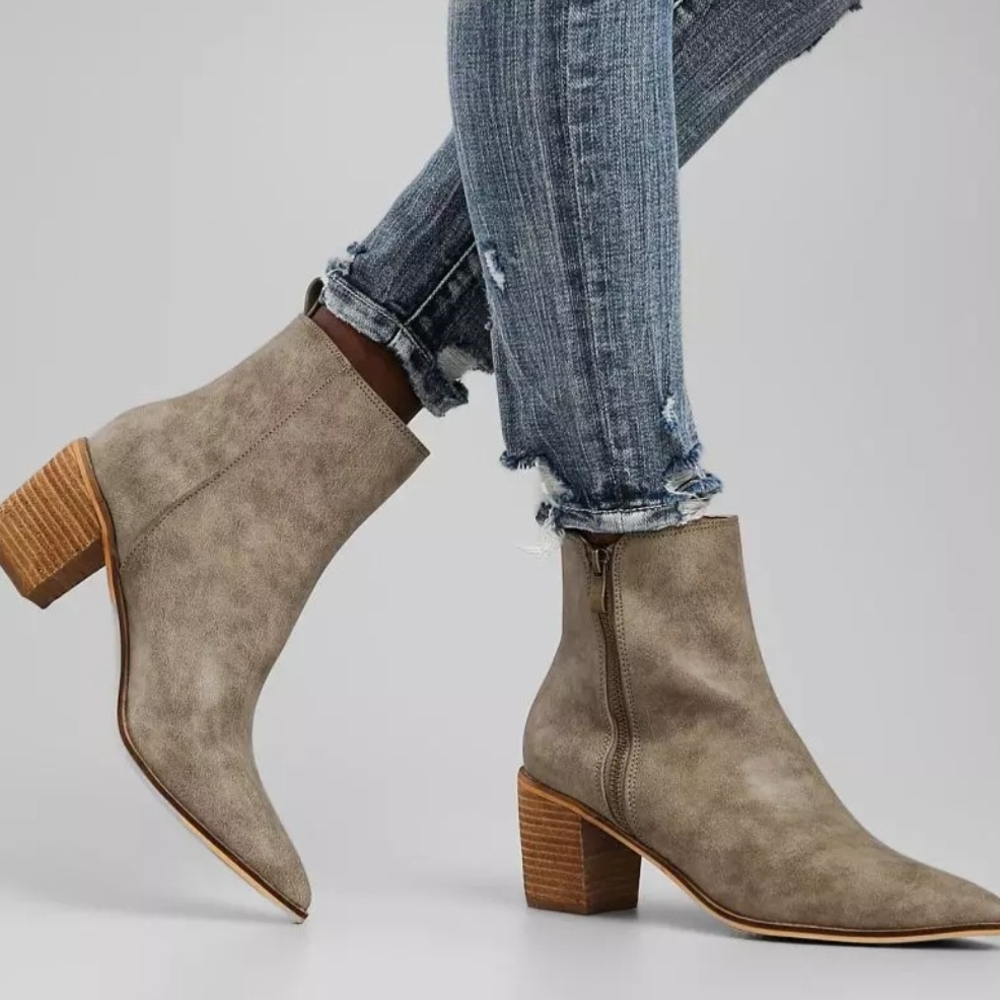 Cindy Ankle Boot - Picture 6 of 8